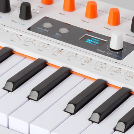 Arturia MiniFreak Vocoder Edition / Beyaz MiniFreak Algoritmik
